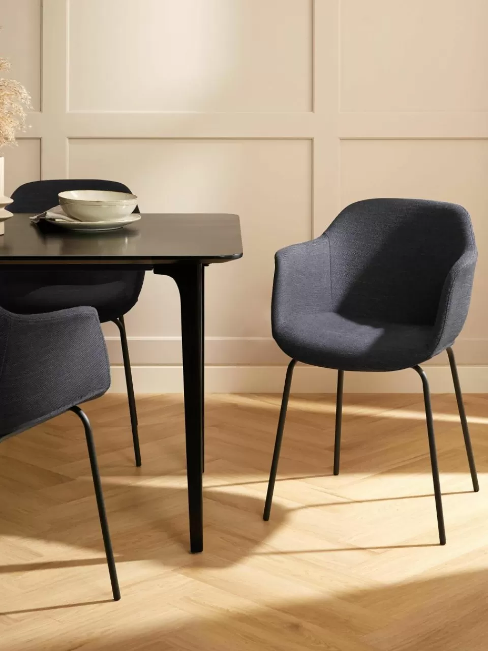 Westwing Collection Armstoel Fiji met smalle zitvlak | Stoelen | Gestoffeerde Stoelen