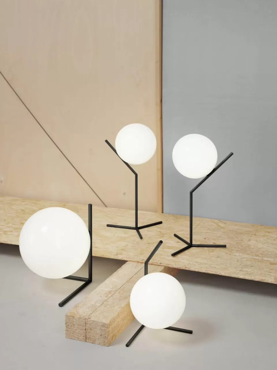 Flos Grote dimbare tafellamp IC Lights, mondgeblazen | Bureaulampen | Tafellampen