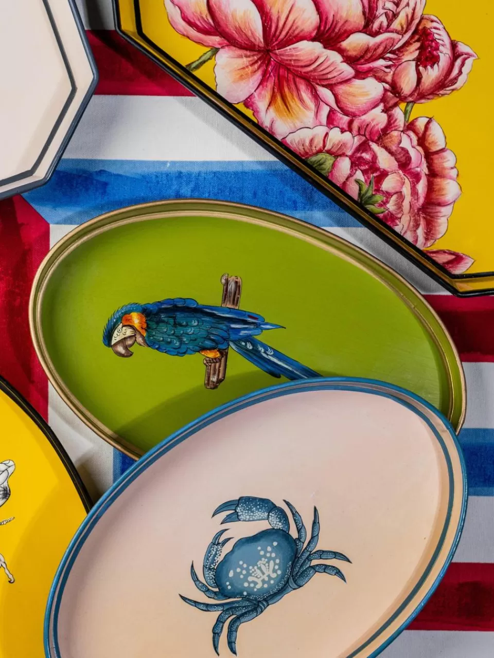 Westwing Handbeschilderd sierblad Fauna met krabmotief | Decoratieve Dienbladen | Decoratie