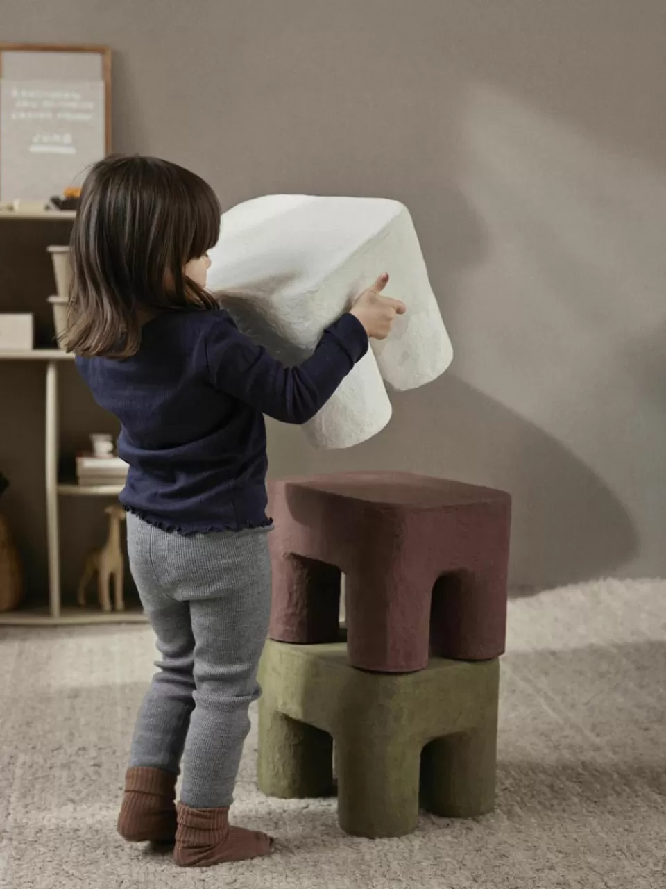 ferm LIVING Kids Handgemaakte kinderkruk Podo | Kinderstoelen | Kinderstoelen