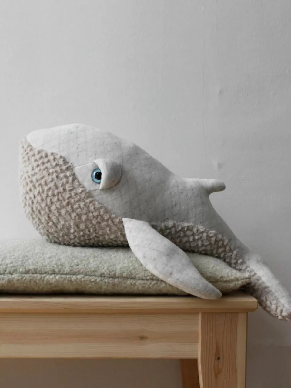 BigStuffed Handgemaakte knuffelkussen Whale | Kindertextiel | Kinderkussens