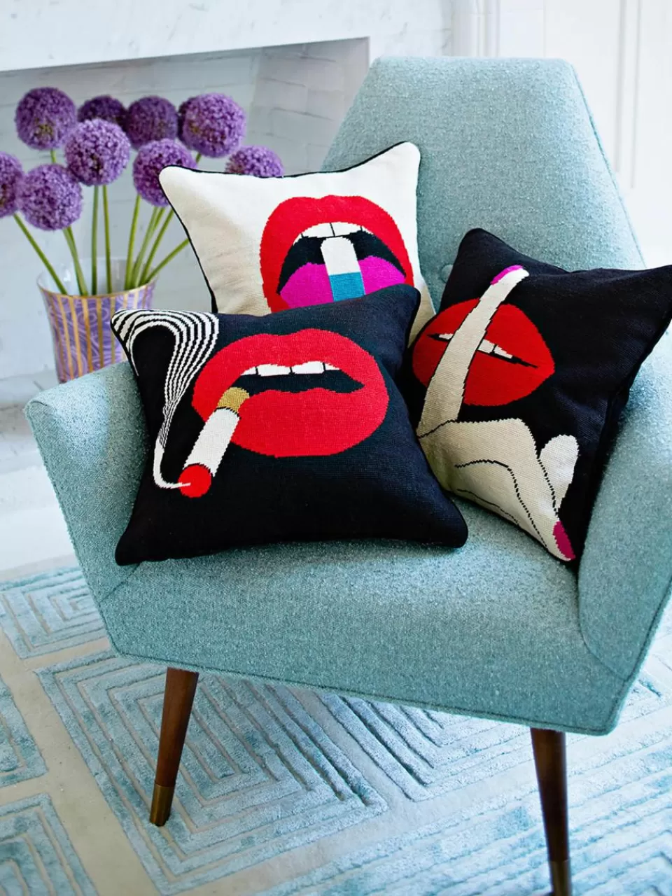 Jonathan Adler Handgemaakte wollen decoratief kussen Lips Hush | Sierkussens | Sierkussens