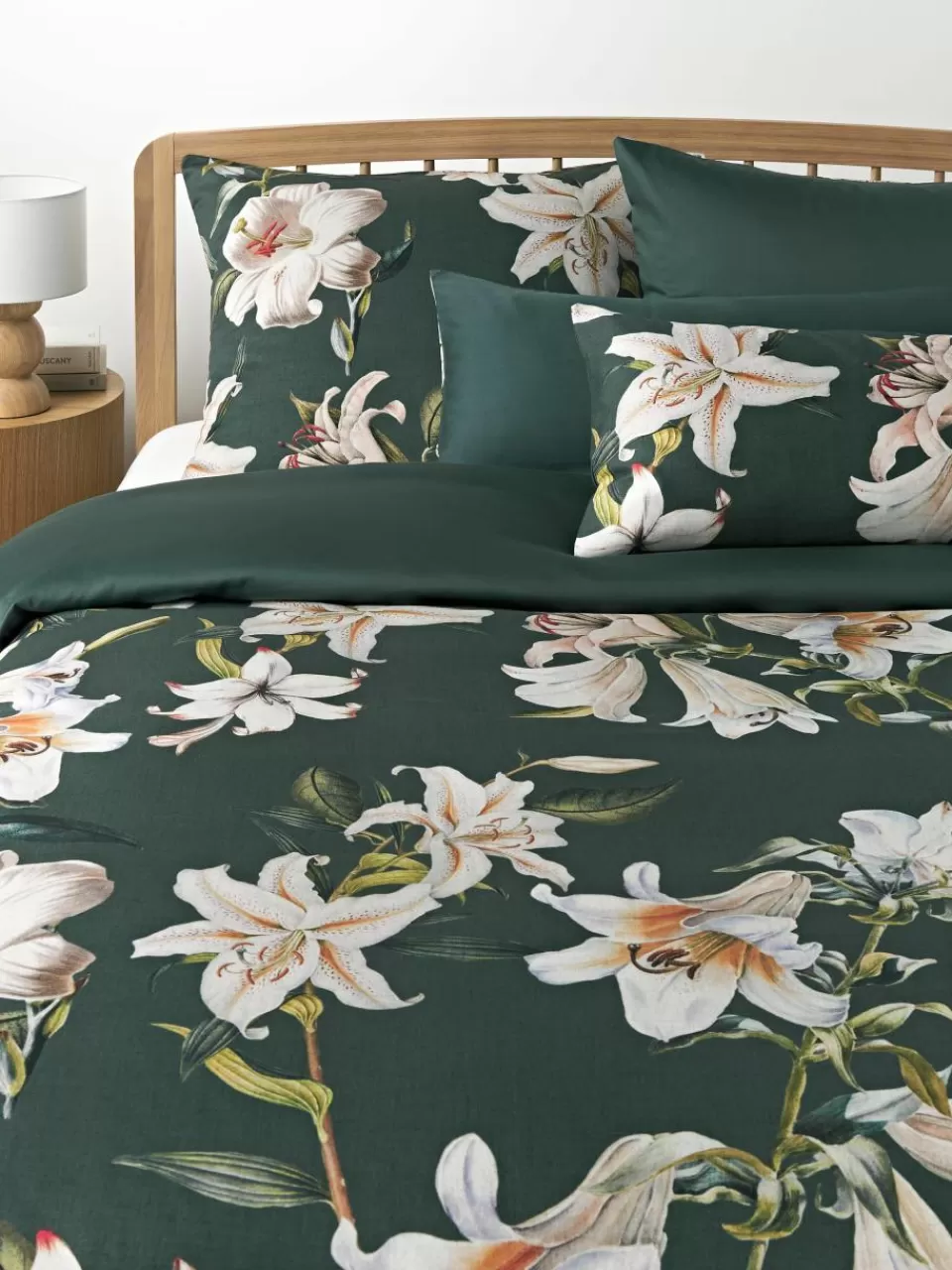 Westwing Collection Katoensatijnen kussenhoes Flori met bloemenprint | Kussenslopen