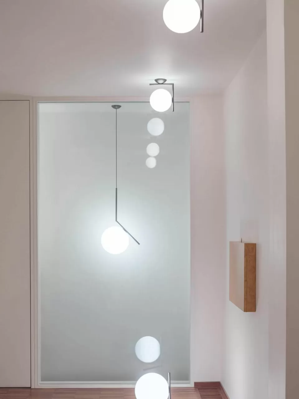 Flos Kleine mondgeblazen hanglamp IC Lights, H 47 cm | Hanglampen | Hanglampen