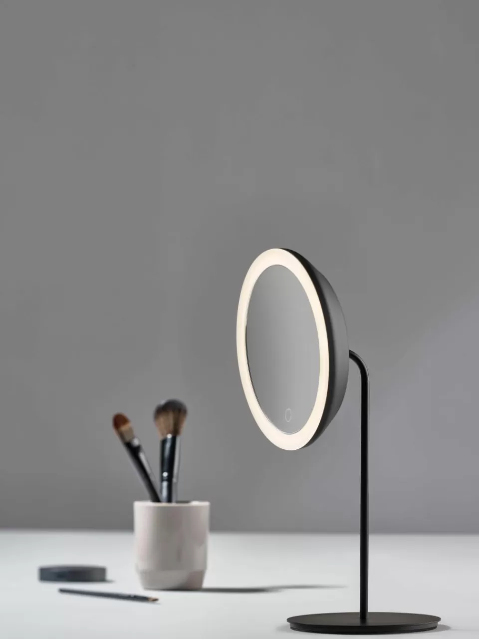 Zone Denmark Make-up spiegel Maguna op batterijen met vergroting en verlichting | Decoratie | Make-Up Spiegels