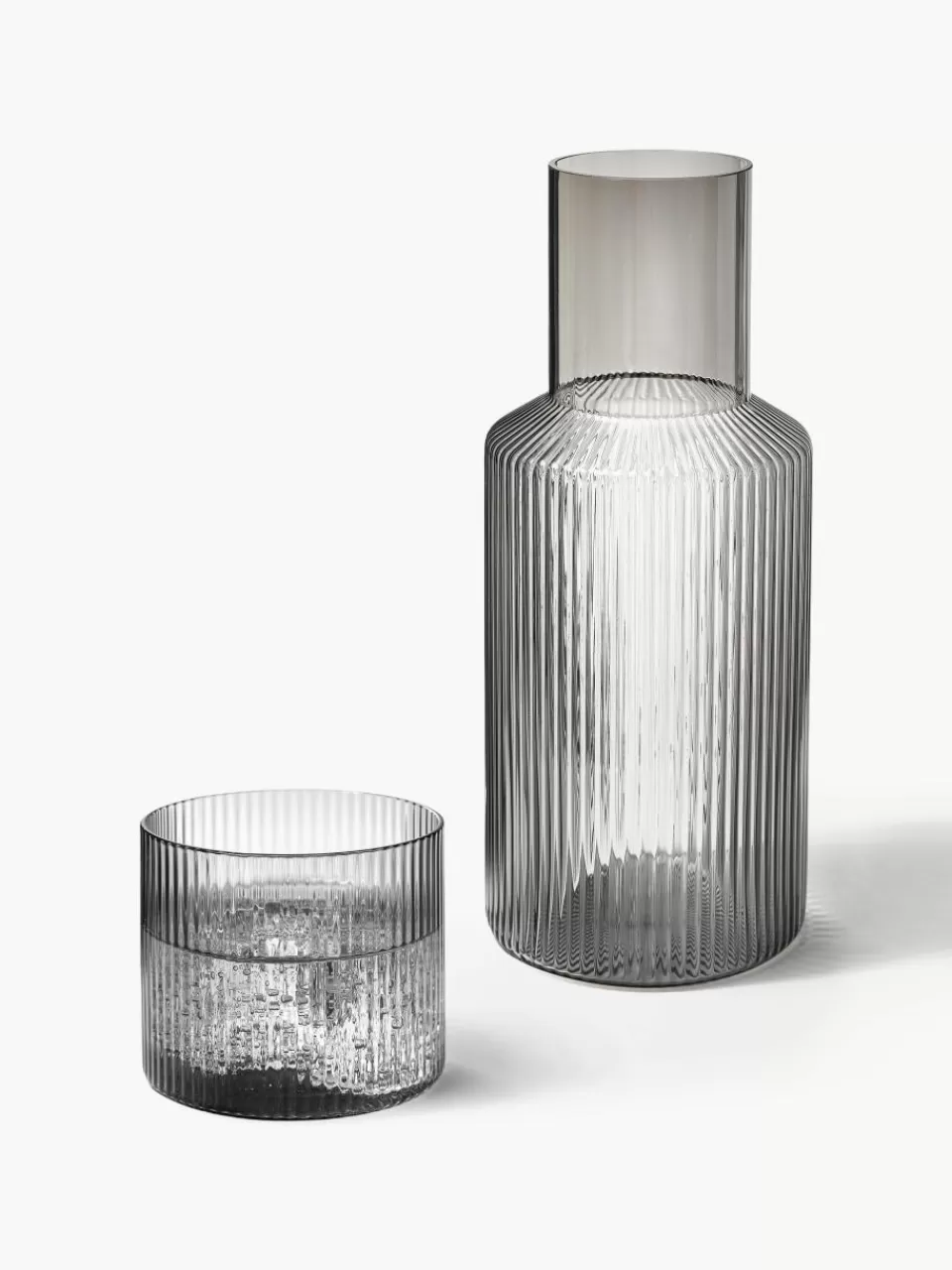 ferm LIVING Mondgeblazen kleine waterkaraffen Ripple met waterglas, set van 2 | Servies | Waterkaraffen & Waterkannen