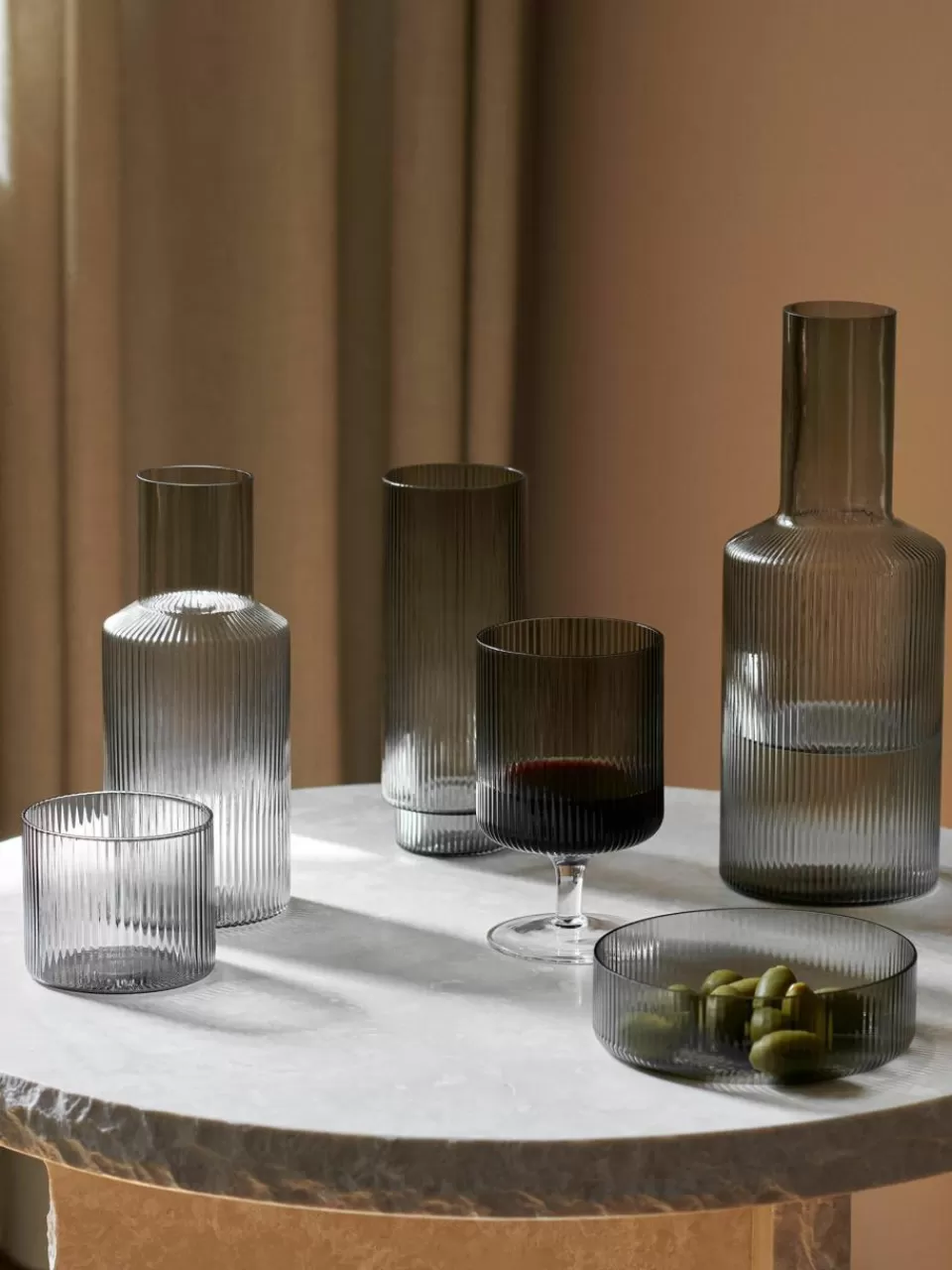 ferm LIVING Mondgeblazen waterglazen Ripple met groefreliëf, 4 stuks | Servies | Waterglazen