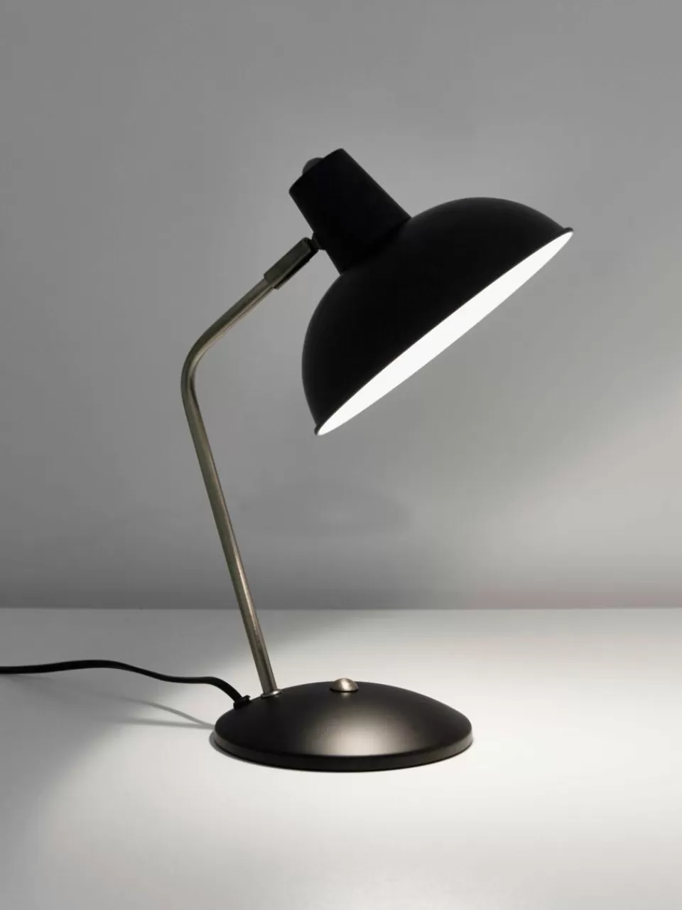 Leitmotiv Retro bureaulamp Hood | Bureaulampen | Tafellampen