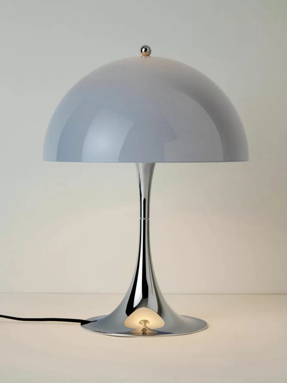 Louis Poulsen Tafellamp Panthella, H 44 cm | Bureaulampen | Tafellampen